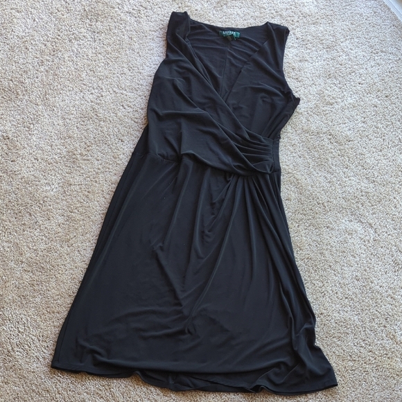 Lauren Ralph Lauren Dresses & Skirts - Lauren Ralph Lauren Black Ruched Midi Sleeveless Dress